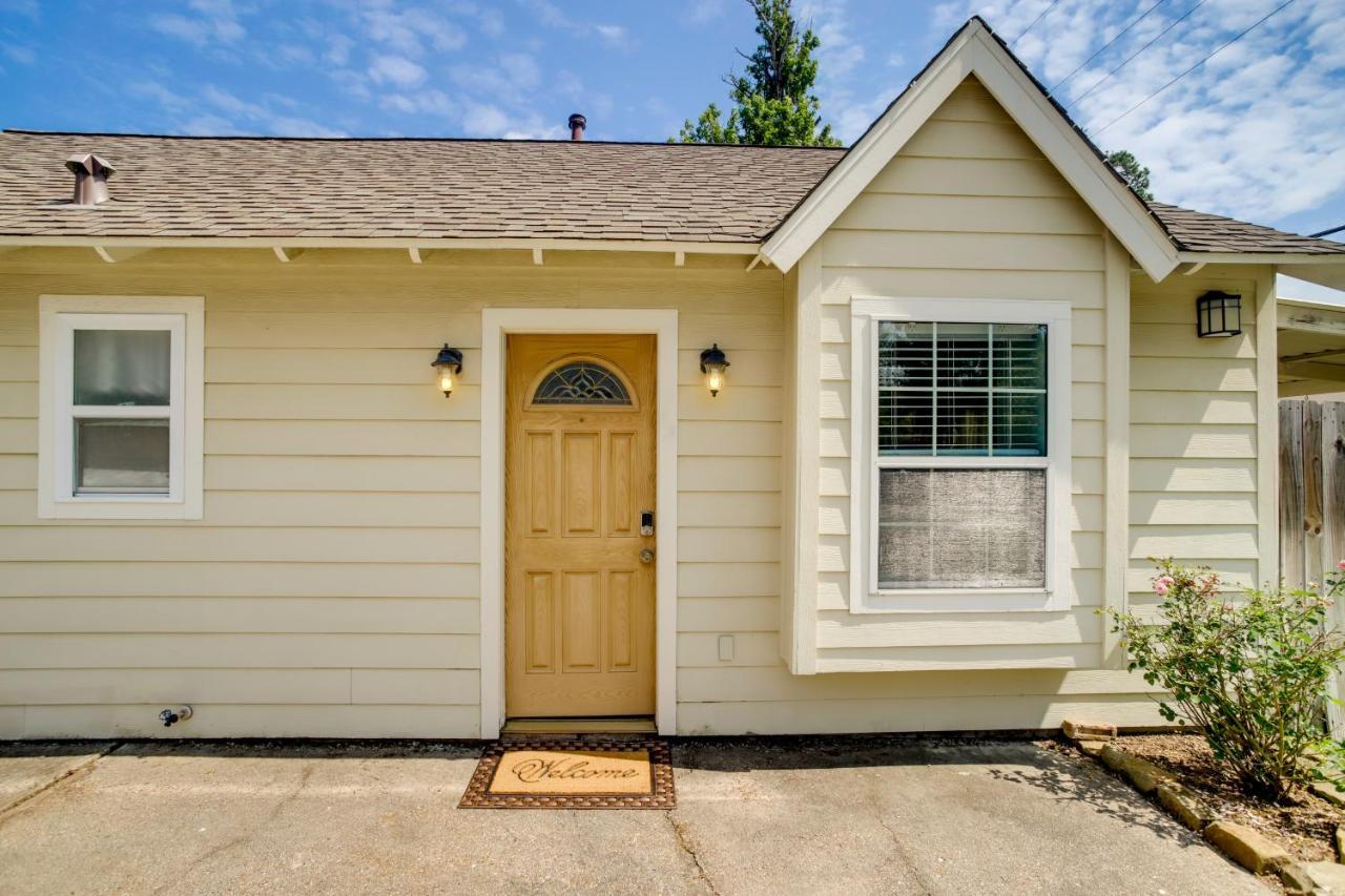 Cozy Shenandoah Home Less Than 2 Mi To The Woodlands Mall! المظهر الخارجي الصورة