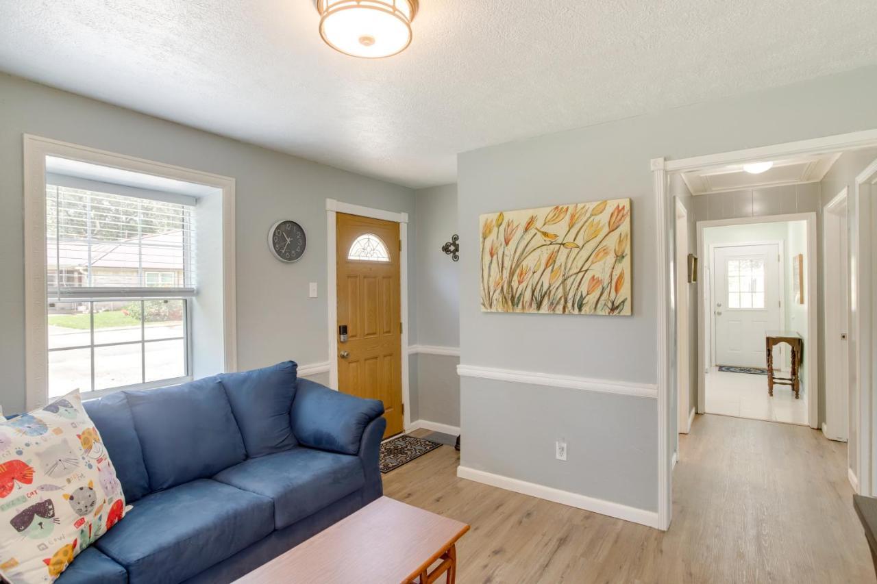 Cozy Shenandoah Home Less Than 2 Mi To The Woodlands Mall! المظهر الخارجي الصورة