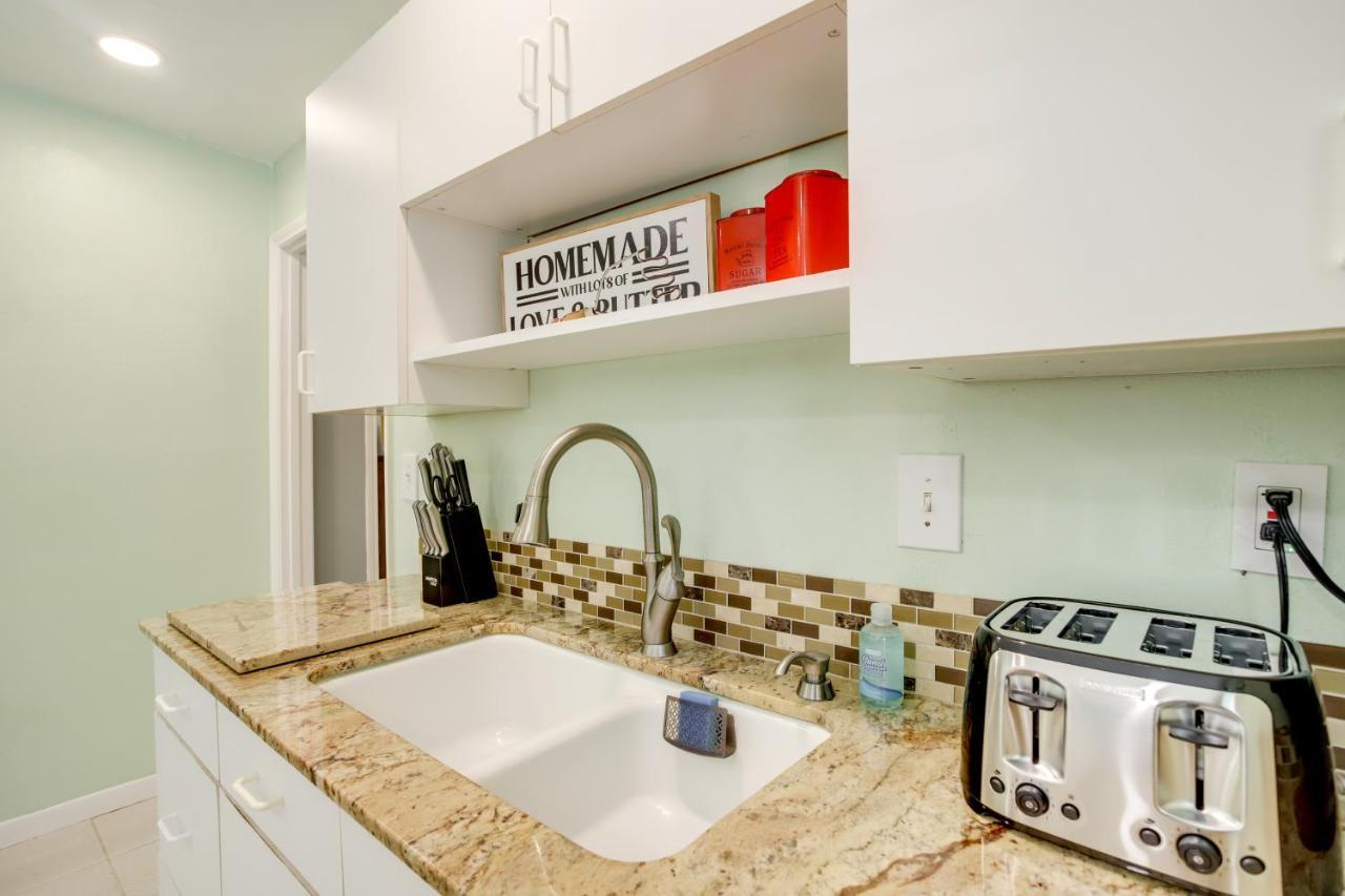 Cozy Shenandoah Home Less Than 2 Mi To The Woodlands Mall! المظهر الخارجي الصورة